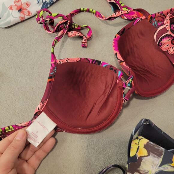 Lot Of Bikini Bras Top Size Small 4 Bikini Swimsuits - Picture 3 of 5